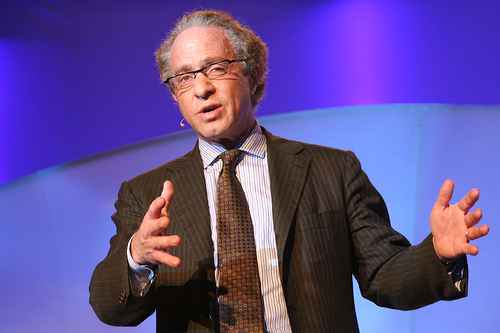 Ray Kurzweil's Regime to Extend His Life