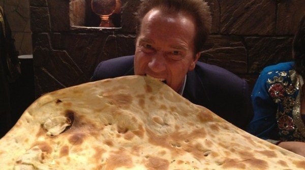 http://www.schwarzenegger.com/fitness/post/carb-back-loading-whats-old-is-new